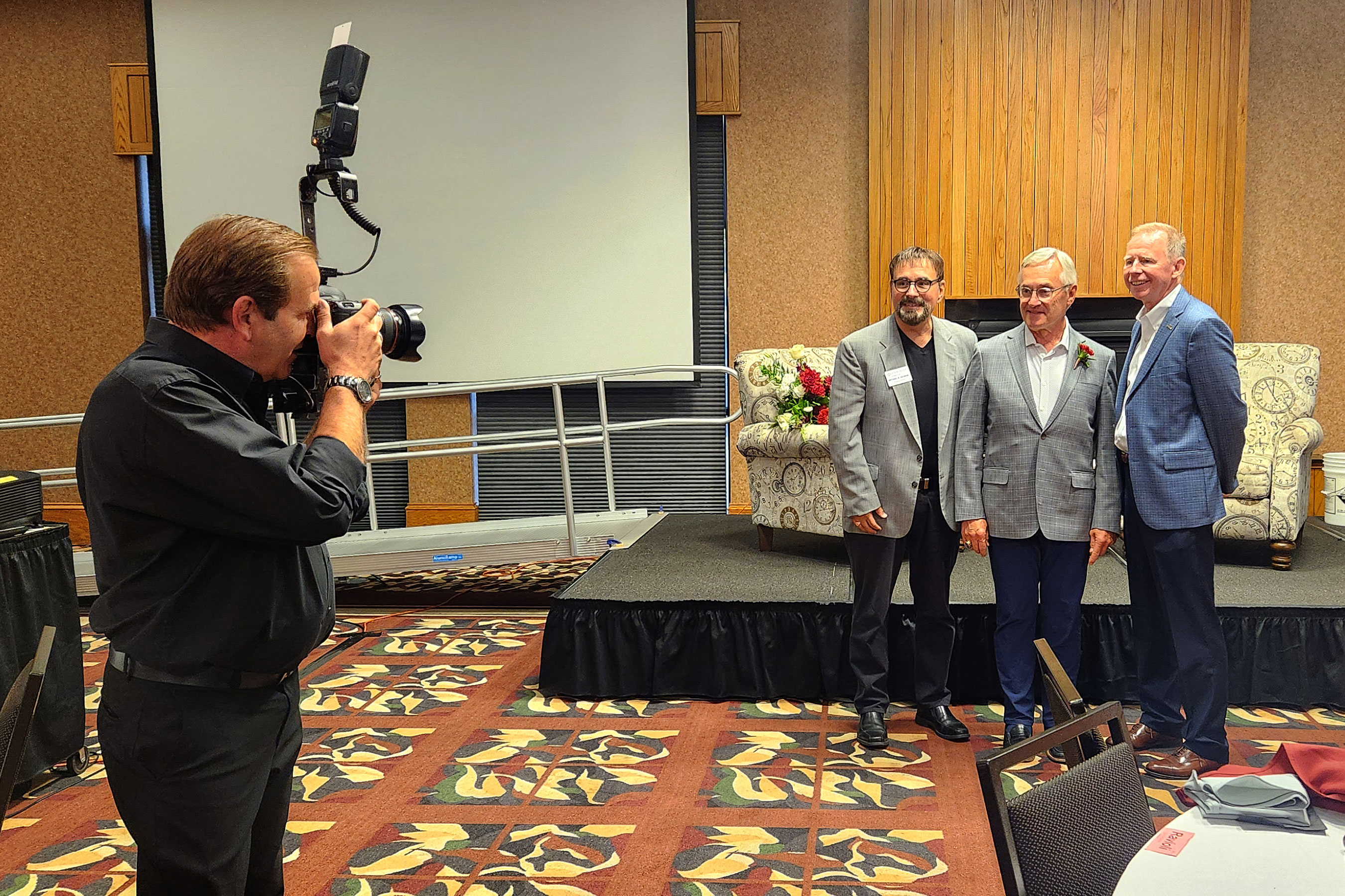  Kurt Nielsen event photography with a digital photo texting capability at the meet Jim Tressel event 