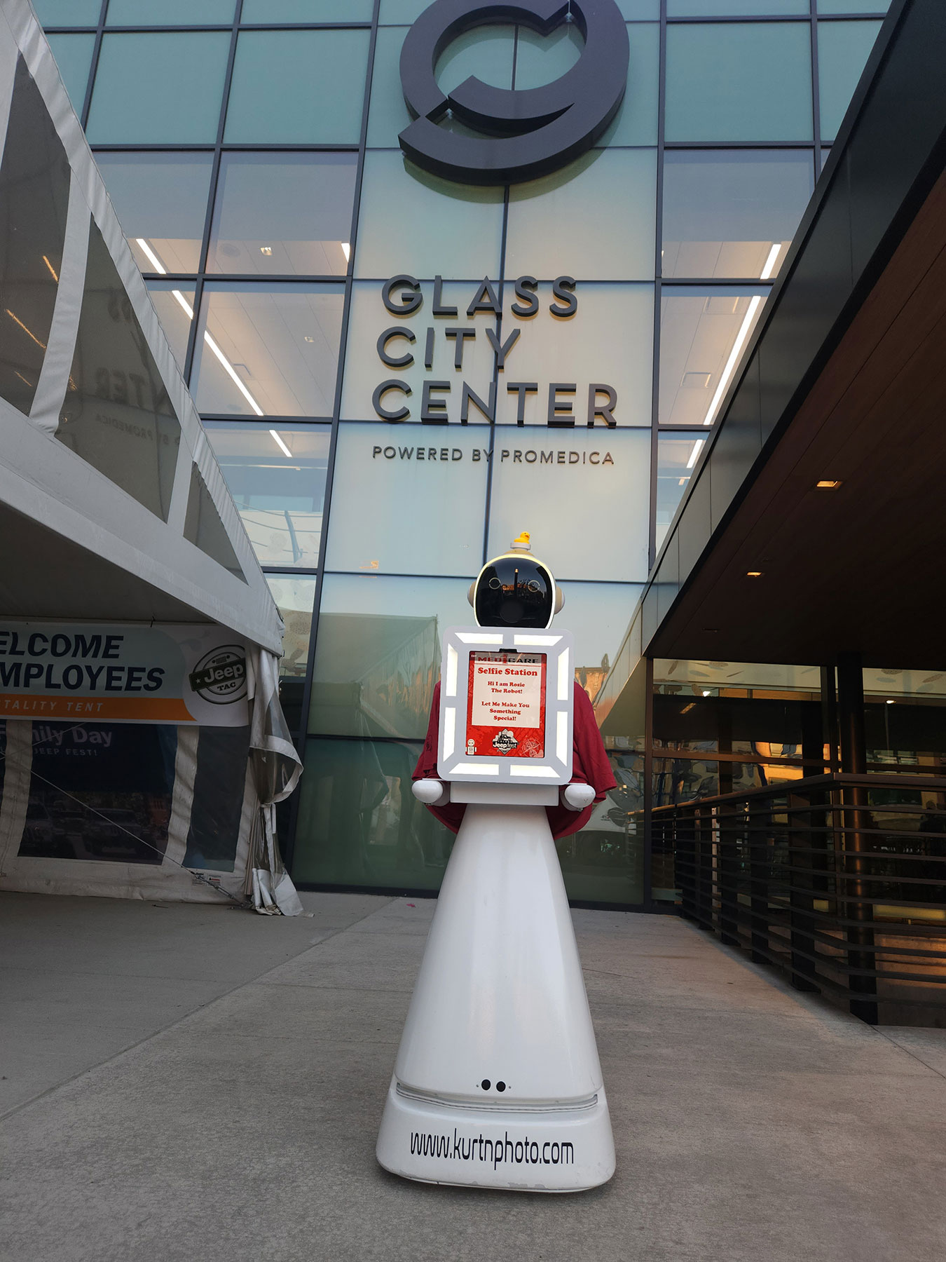 Rosie the Robot AI photo booth in front of the Glass City Center during JeepFest 