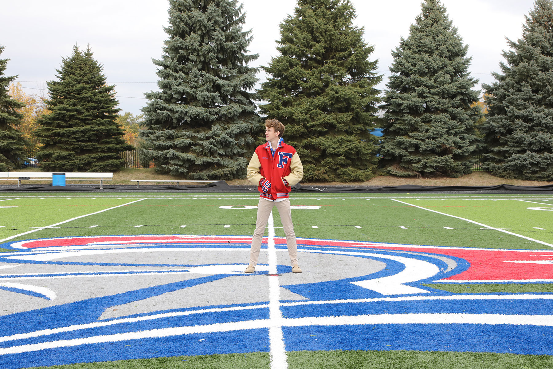  Toledo Catholic Schools Senior Picture Photographer