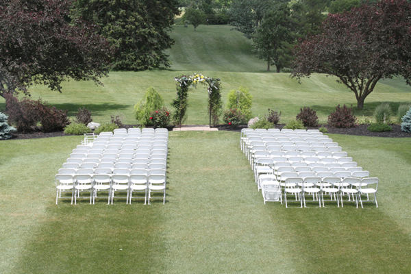 outside weddings at tamaron country club