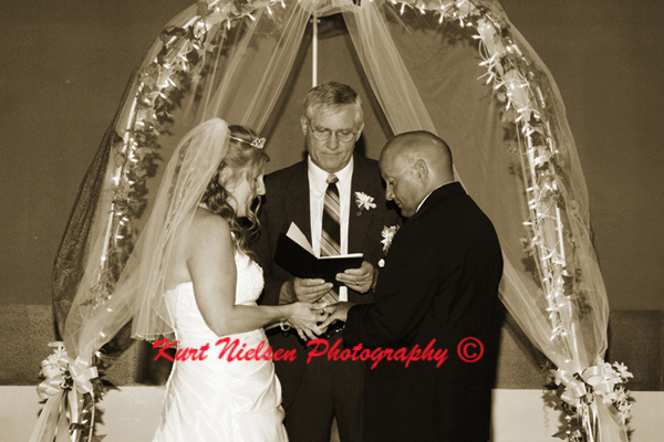 black and white wedding pictures