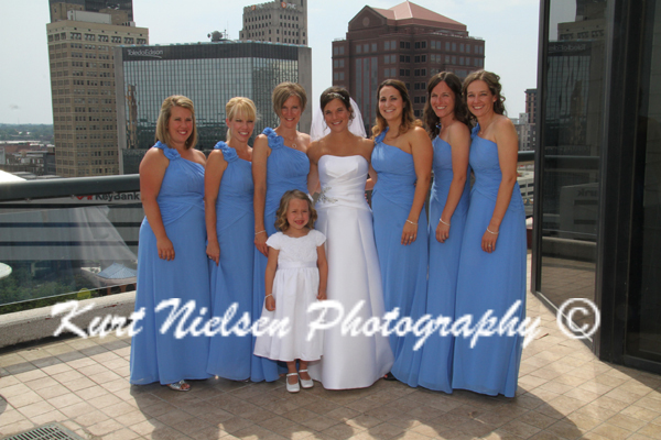 downtown Toledo wedding photos