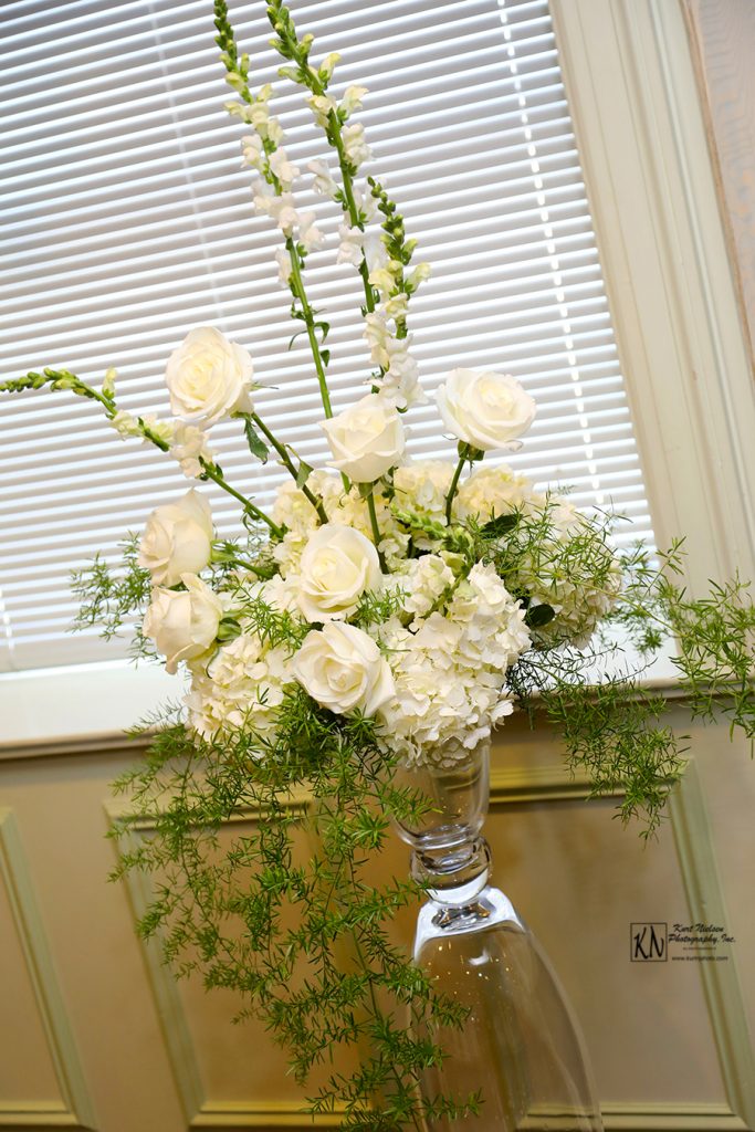 white wedding flowers