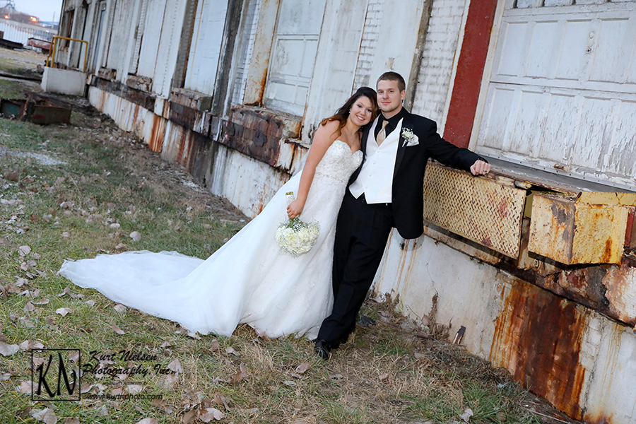 downtown Toledo Warehouse district wedding photo
