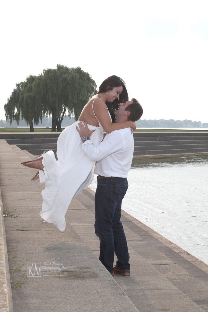 engagement photos at the Maumee Bay State Park Lodge and Resort