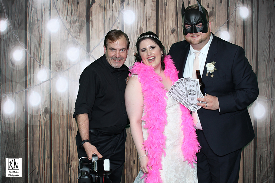 green screen photo booth at weddings