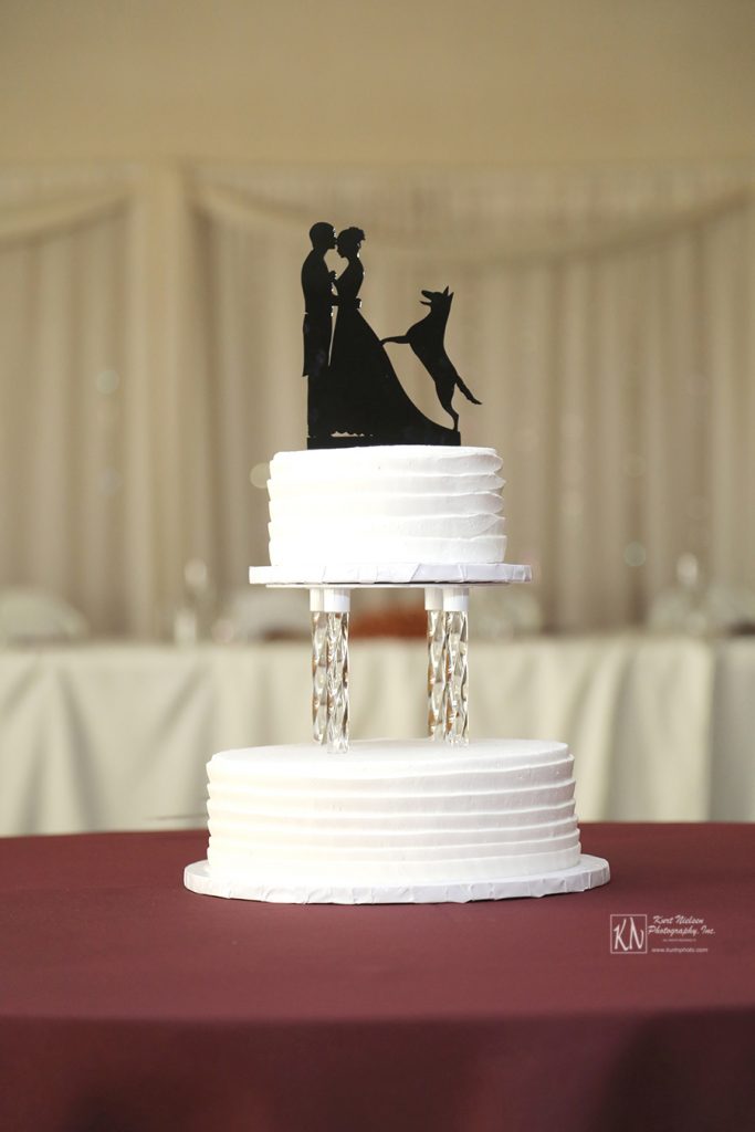 acrylic column wedding cake separator