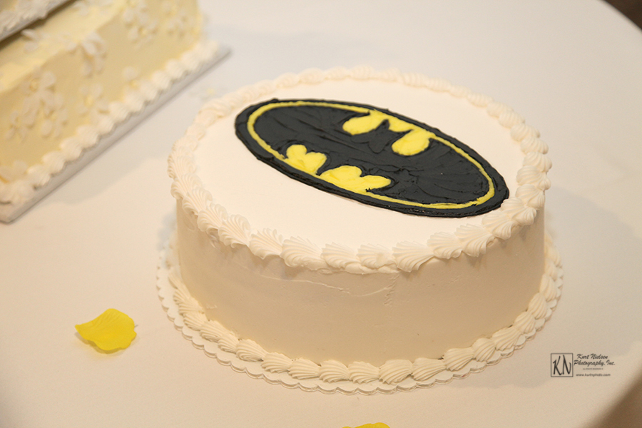 batman groom's cake